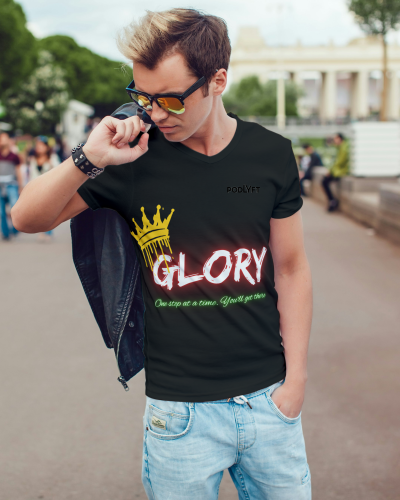 Bold ‘GLORY’ Tee – Empowerment and Style in One