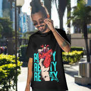 Bold Red Heart Graphics Oversized T-shirt – PodLyft