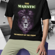 Majestic Lion Head T-Shirt in Black, size S from PodLyft.