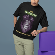 Majestic Lion Head T-Shirt in Black, size M from PodLyft.