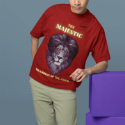 Majestic Lion Head T-Shirt in Maroon, size S from PodLyft.